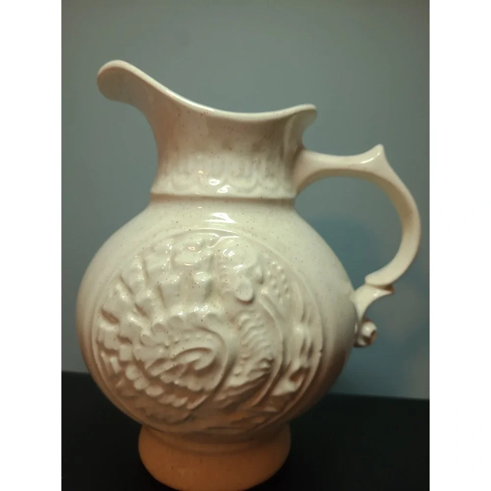 Vintage 1968 McCoy Art Pottery Speckled Cream Turkey Cameo Pattern 64oz. Pitcher